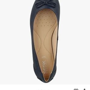 Geox Women's Navy Blue Loafers